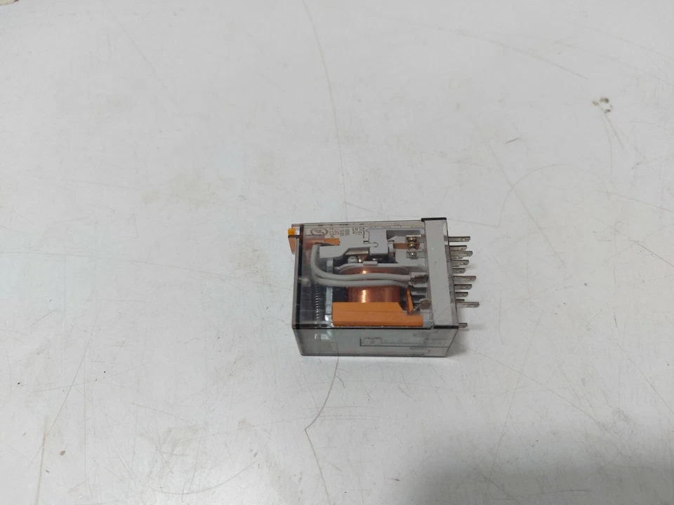 Finder 55.34.8.230.0040 Relay / 23-pcs Lotto Saldi - Image 4 of 4