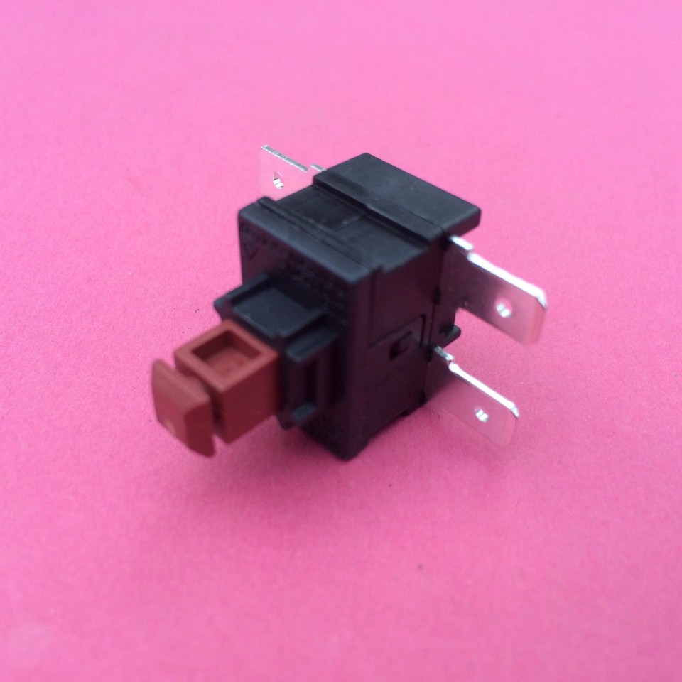 HENRY HVR200 Double Pole Push Button ON/OFF Switch Vacuum Cleaner 4 Tag