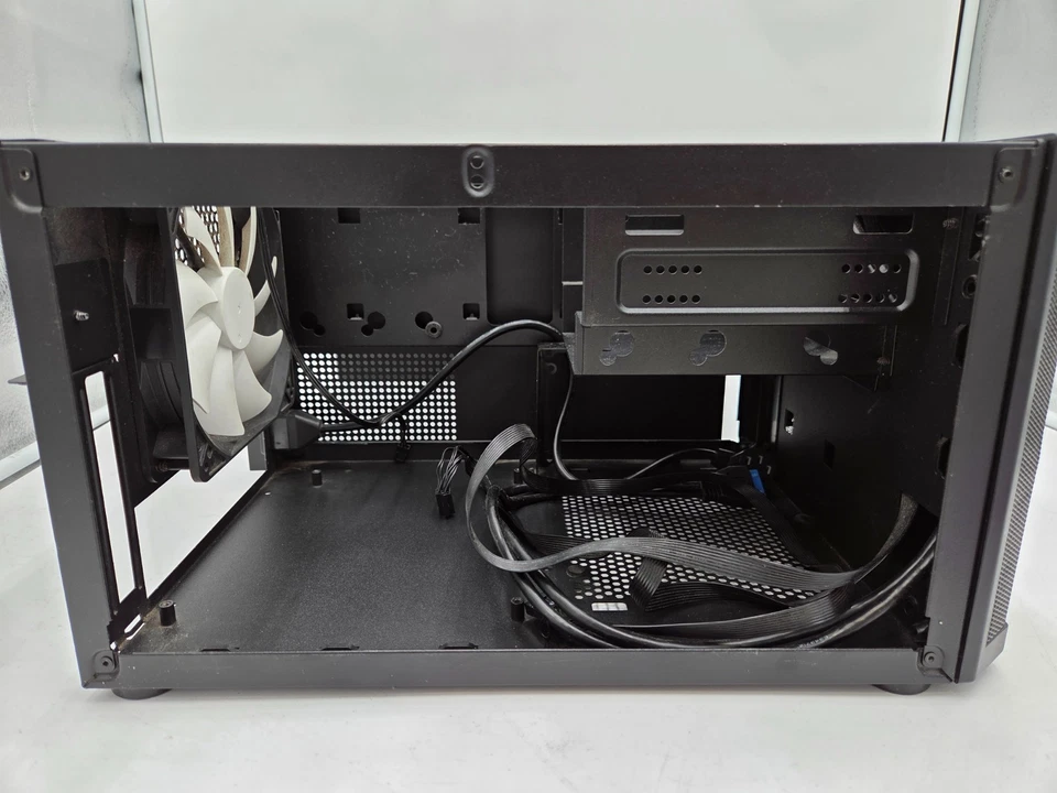 Fractal Design Core 500 Mini-ITX Small Form Factor SFF Aluminium PC Case Black - Image 4 of 4