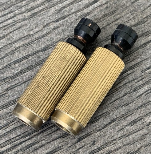 2005 Ibanez EDGE Pro II Floyd Rose Tremolo Bridge Original Mounting Studs - Bild 2 von 2