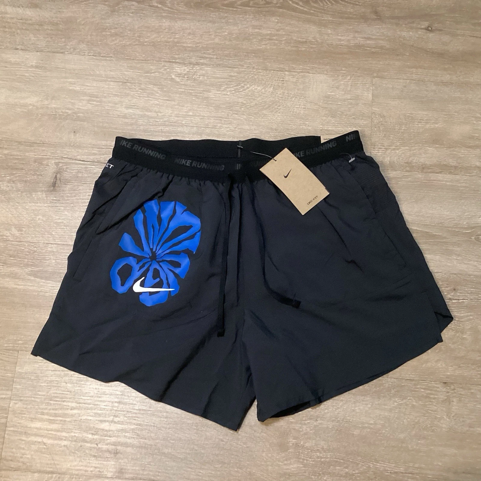 Nike Men Sz M Stride Run Energy Dri-FIT 5” Lined Black Running Shorts FV9612-010