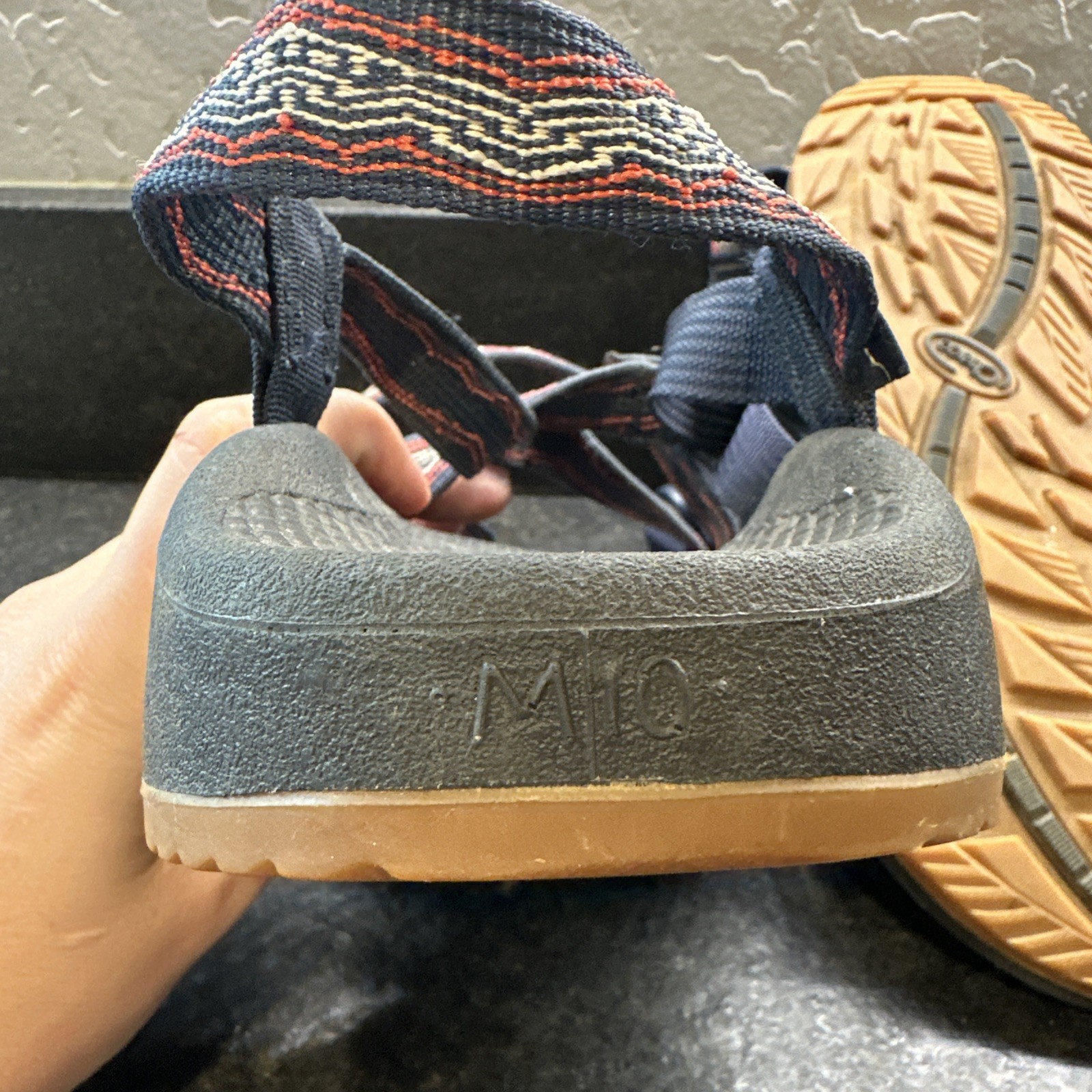 Chaco Cloud Toe Loop Arch Support Sandals Red Whi… - image 5