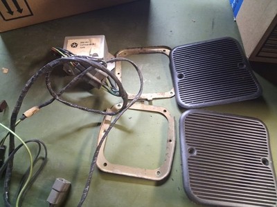 1970 74 Barracuda Challenger Am Fm Or 8 Track 3 Speaker Dash Set Up.complete