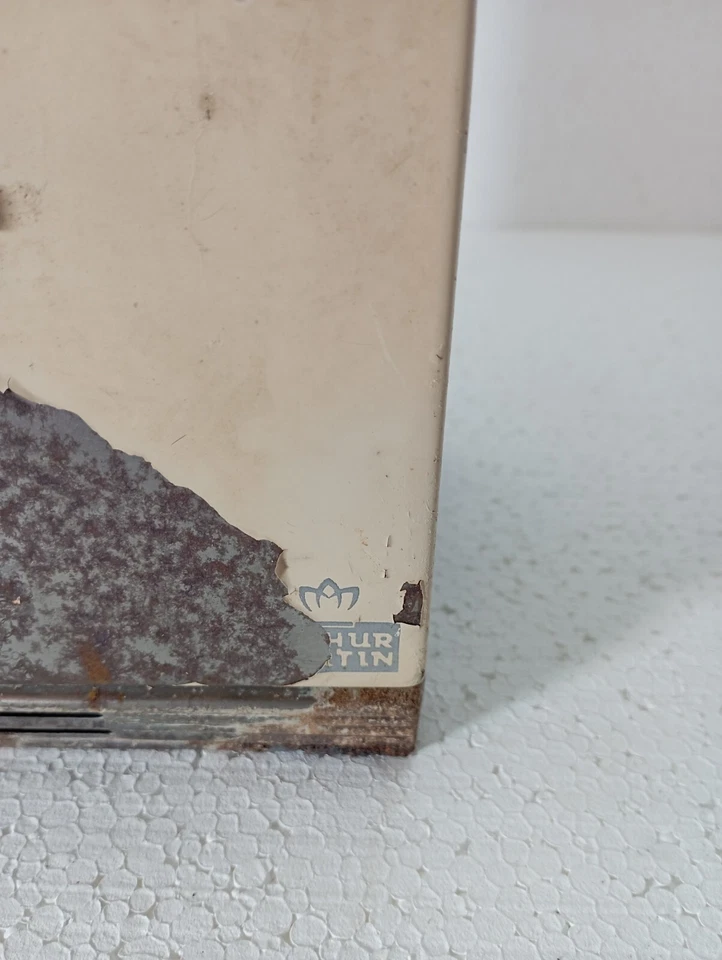 ancien frigo, jouet, en tôle émaillé, de marque Athur Martin - Photo 2/4