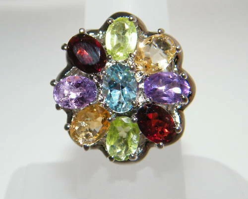 Anelli di lusso in argento peridoto