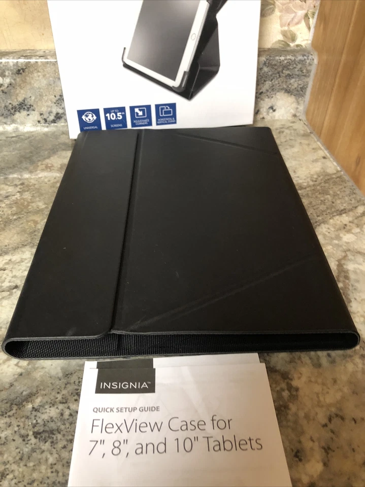 Open Box Insignia FlexView Folio Case for 10.5” Tablets Black - Image 3 of 4