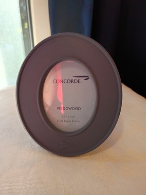 Wedgwood 1980-1990s Concorde Portland Blue Jasperware Photo Frame 2.5''x3''England