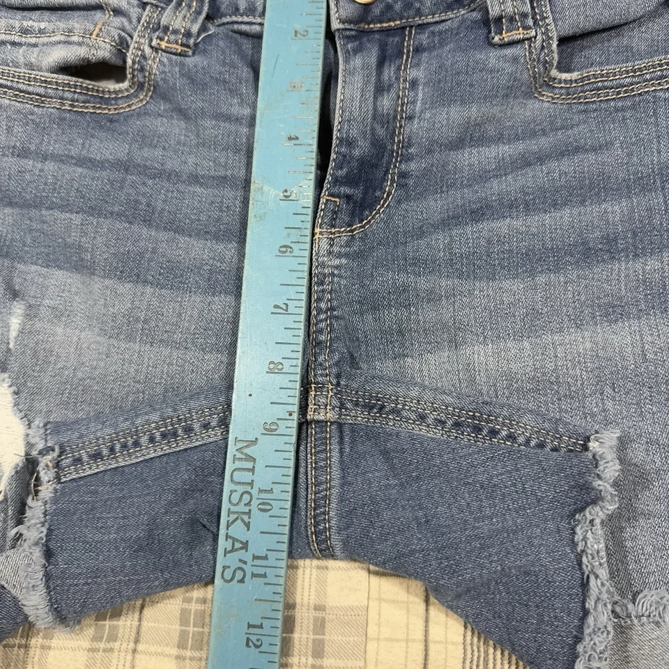 "Pantalones cortos de jean para mujer Seven7 talla 6 desgastados tiro medio azul corte entrepierna de 5""" Foto 3 de 4
