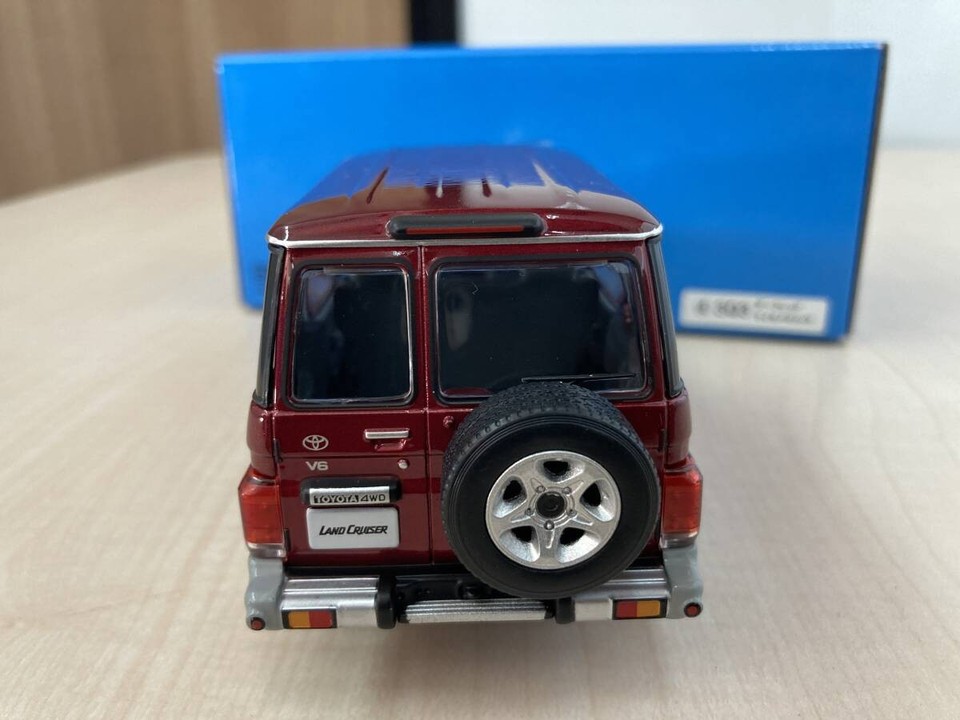 Old 70 Rank Mini Car 1/30 Scale LAND CRUISER70 Color: 3Q3 Dark Red Mica ...