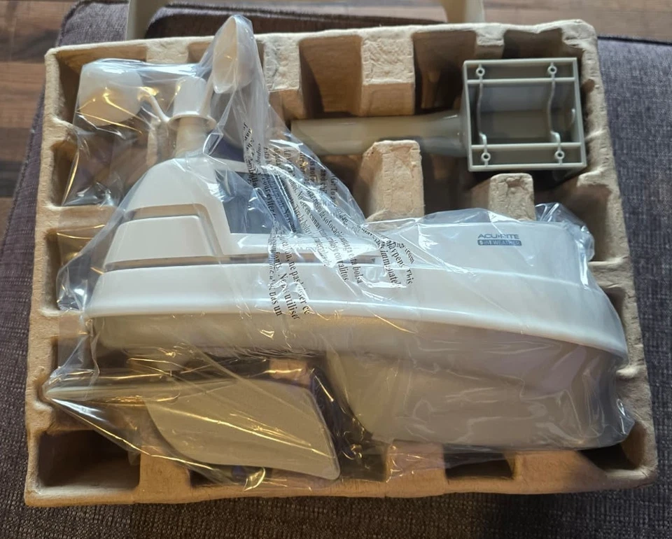 Sensor meteorológico ACURITE 5 en 1 PRO+, pantalla a color, smartHUB (lote de 3) Foto 2 de 4