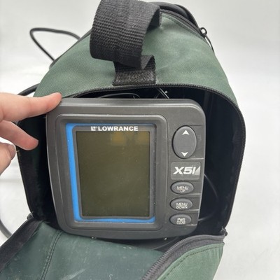 Lowrance X51 Sonar Fish Finder Depth Sounding w/ Transducer Mount Working in Bag