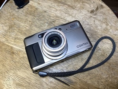 Contax TVS II 35mm Film Camera - Zeiss Vario - Sonnar 28-56mm - TESTED Working