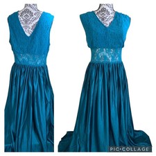 Vintage Silky Nightgown Lace Bodice XL Plus Stretch Wide Sweep Shiny Teal Green