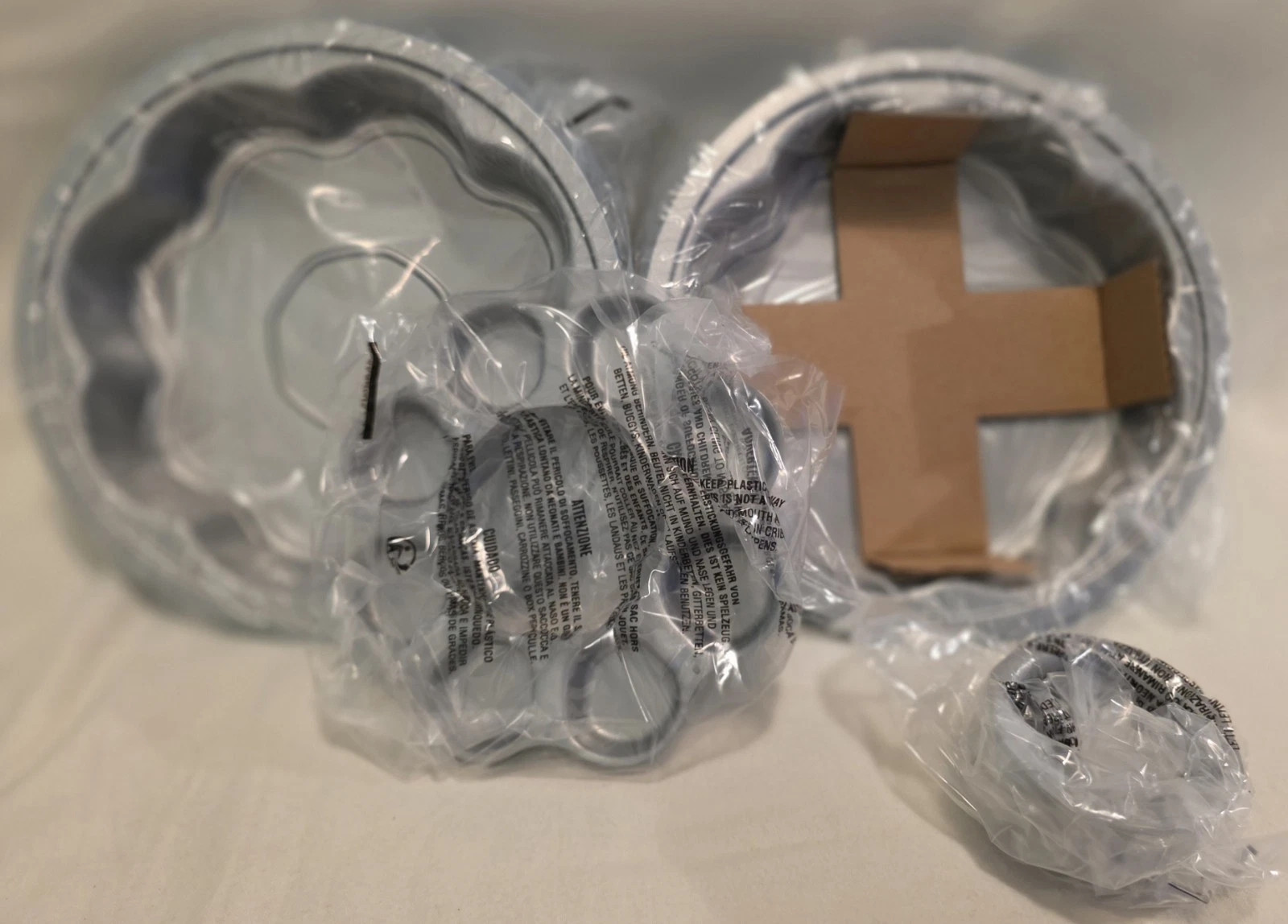 Pampered Chef Secret Center Cake Pan Set Non-Stick
