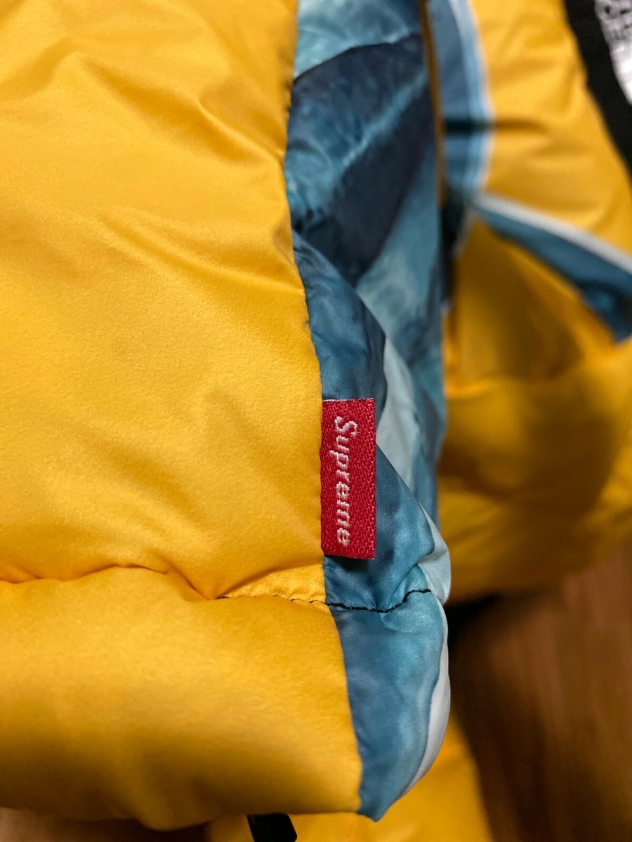 Supreme The North Face Baltoro Statue of Liberty Yellow XL Supreme The North Face Baltoro Statue of Liberty Yellow XL