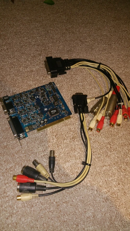 M-Audio DELTA 1010LT PCI Audio Interface Multi-Kanal Soundkarte + Kabelpeitsche