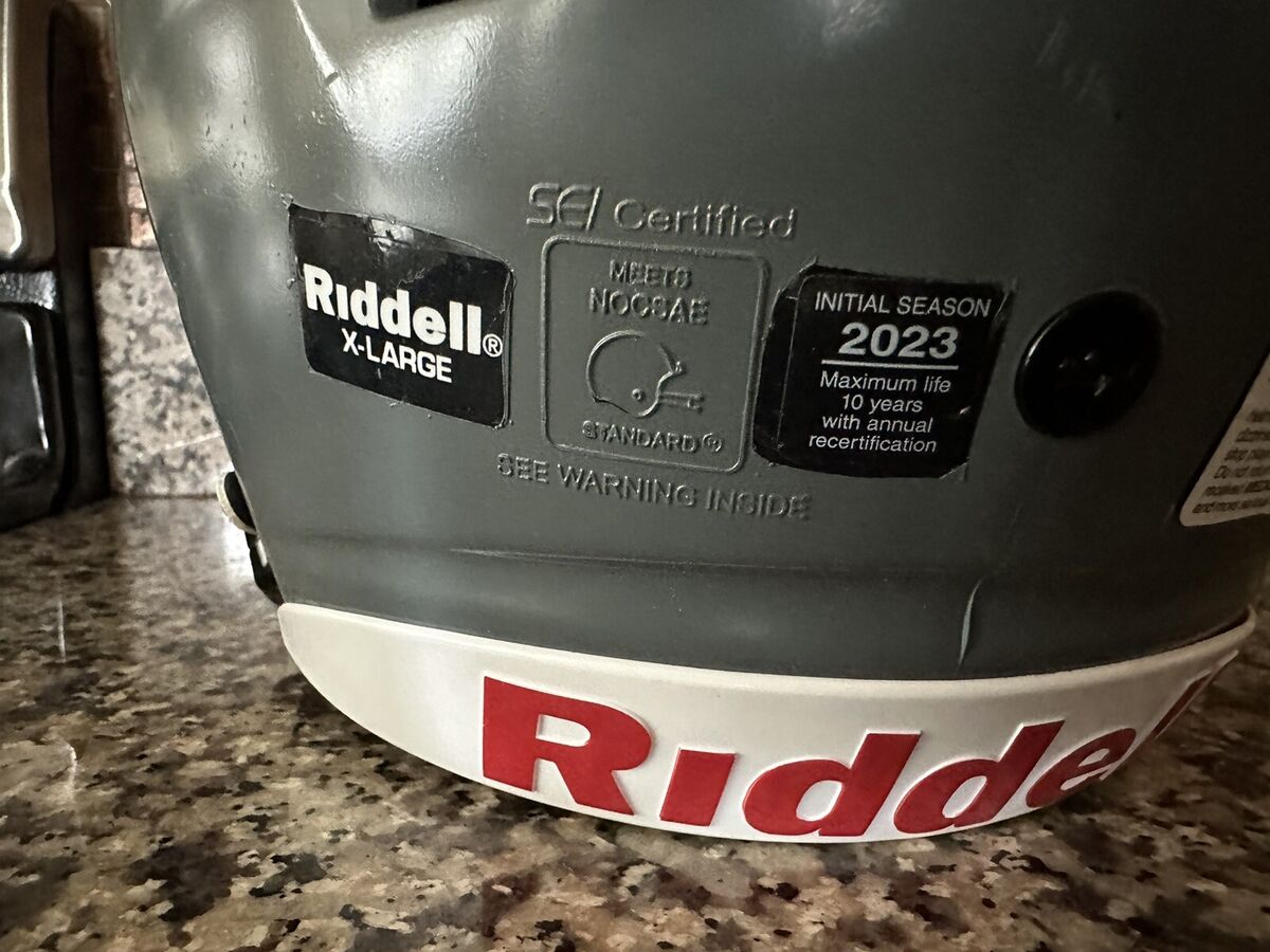 Riddell Speed FLEX Football Helmet Gray w Black Facemask Riddell Speed FLEX Football Helmet Gray w Black Facemask