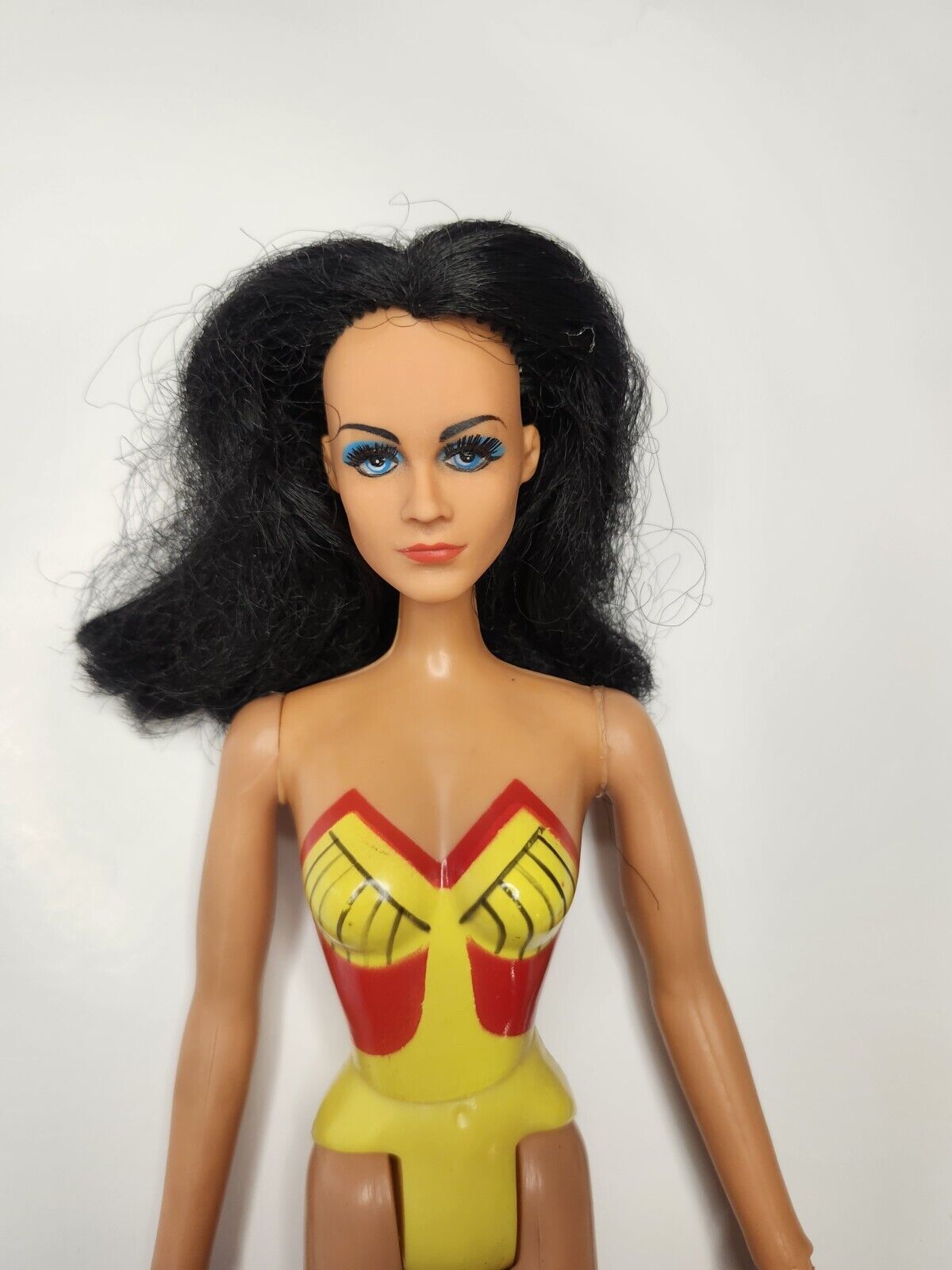Vintage Mego 1976 Wonder Woman Linda Carter DC Comic Action Figure Doll 12"