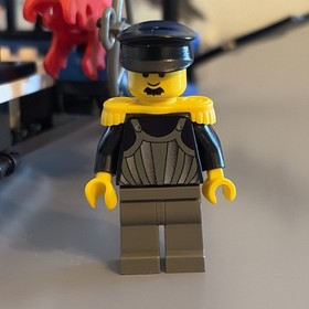 Lego 6496  Whirling Time Warper Used 100% complete with instructions 