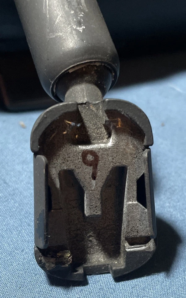 92-07 Ford Rearview mirror F150 F250 F350 F450 F550 E150 Econoline OEM rear view - Image 3 of 4