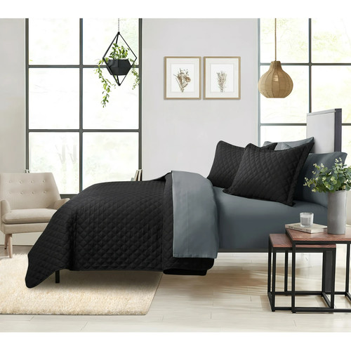 Mainstays 7 Piece Black Reversible Quilt Set with Dark Gray Sheets, King - Picture 2 of 3