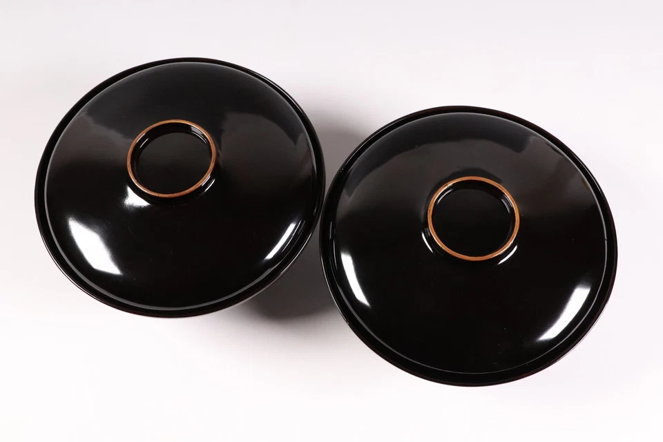 Japanese Wajima Lacquer Pair of Lidded Soup Bowl 5.4inch Gold Rooster Maki-e - Image 3 of 4