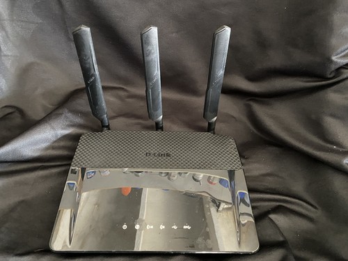 D-Link DIR-880L Wireless AC1900 Dual Band WiFi Gigabit Router