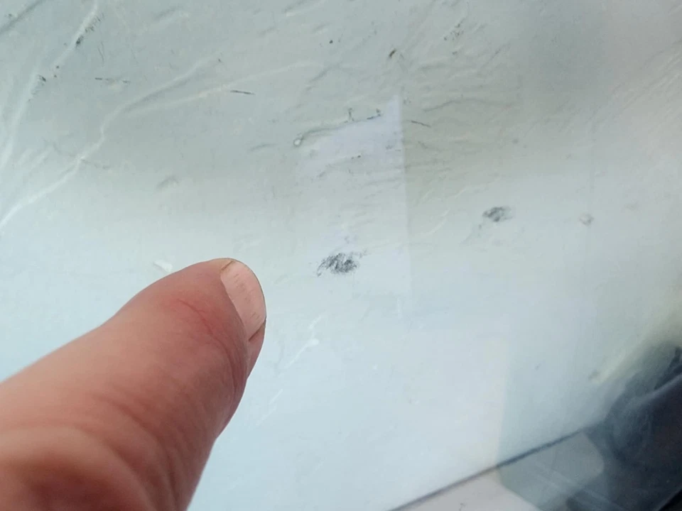 02-09 Chevy TrailBlazer exc. SS GMC Truck-Envoy exc Denali Right Side door Glass Foto 3 de 4