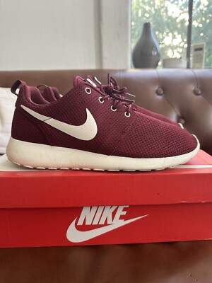 Mens Red Roshies Nike Roshe Run OG Red Sail Men's Size
