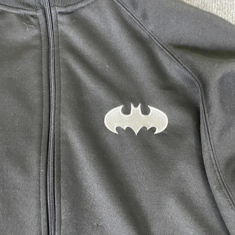 Chaqueta deportiva con cremallera completa con logotipo de Batman de DC Comics 2XL de superhéroe defectuosa* Foto 2 de 4