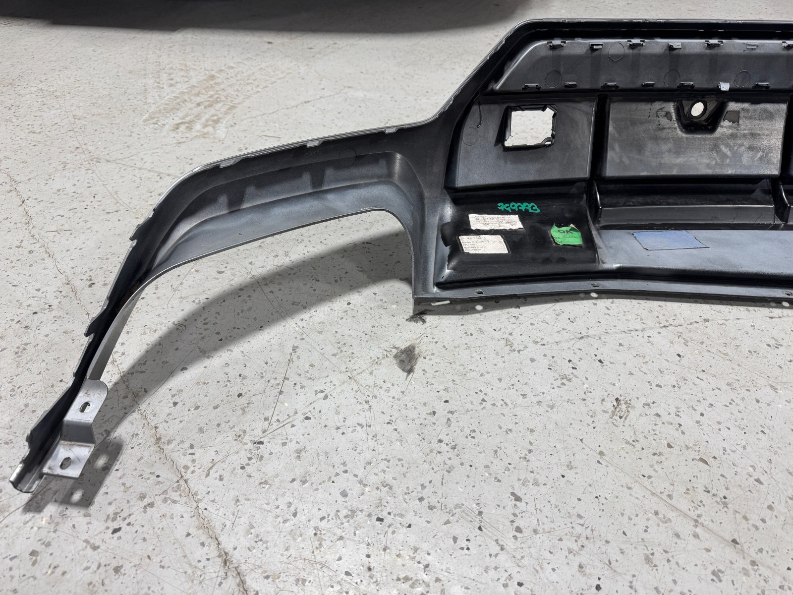 Lamborghini Urus Rear Bumper Lower Valance Diffuser 2018 - 2022 4ML807539 OEM