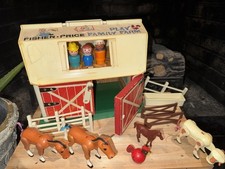 Vintage 1967 Fisher Price Little People Play Family Farm 915 with pieces