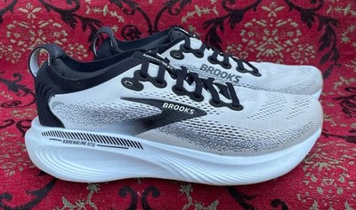 Brooks Adrenaline GTS 25 Women's Running Shoes White Black Size 9