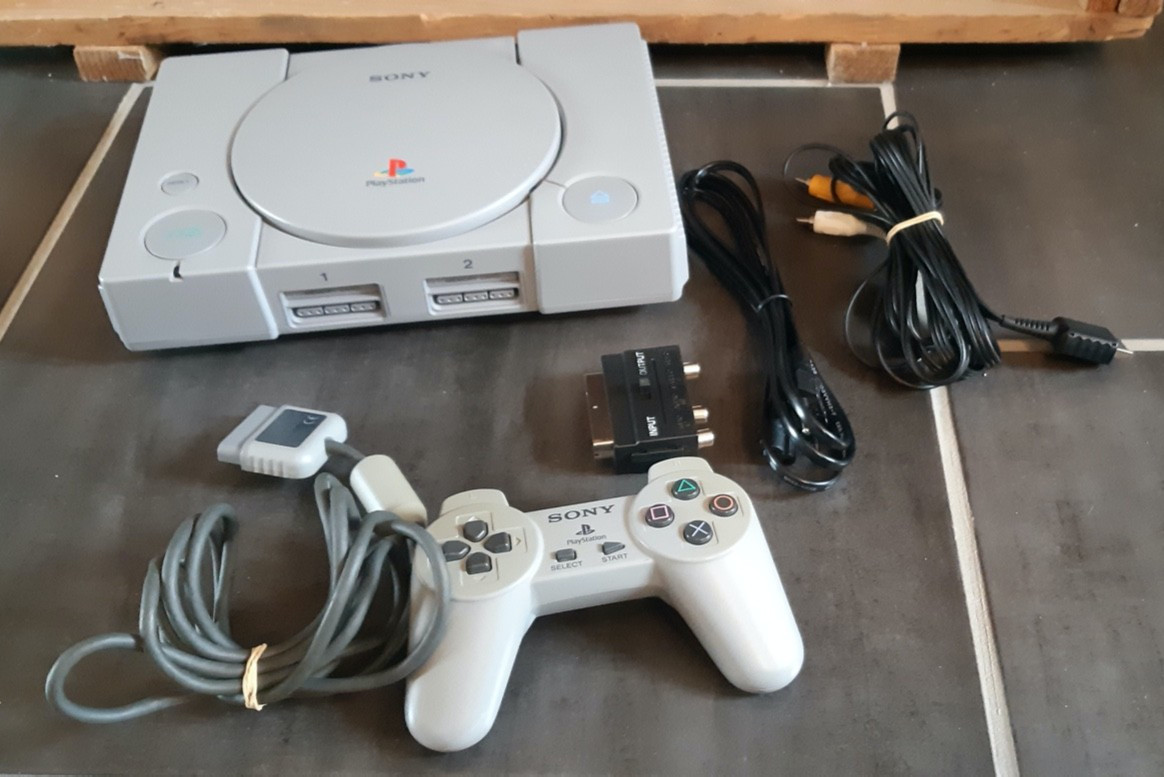 Console SONY PlayStation 1 PS1 Complète Câbles + Manette
