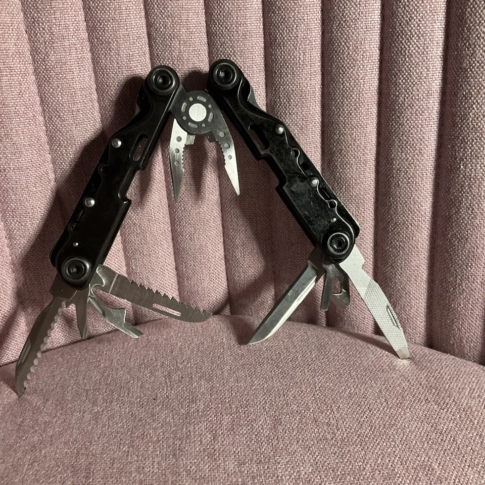 Navaja de Bolsillo Columbia 14 Funciones Multi Herramienta Excelente Estado Foto 2 de 4