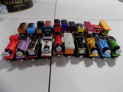 Thomas & Friends Wooden Railway Train -BIG LOT 20 Pieces - Played Fair Condition