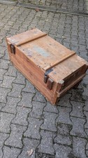 Alte Holzkiste / Munitionskiste / Schatzkiste / Truhe