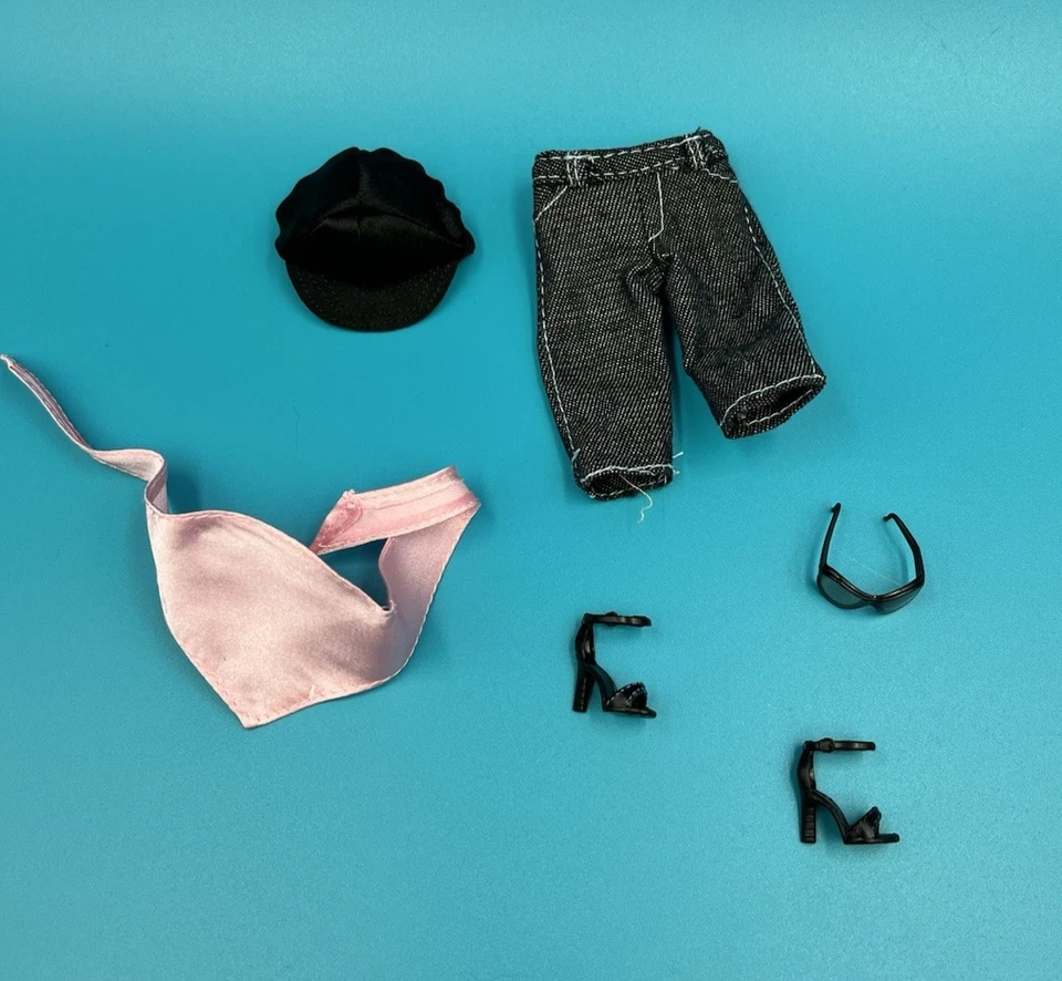 Barbie Doll Clothing TOP MODEL 2007 Fashion Model Muse Outfit, shoes, No doll - Image 3 of 4