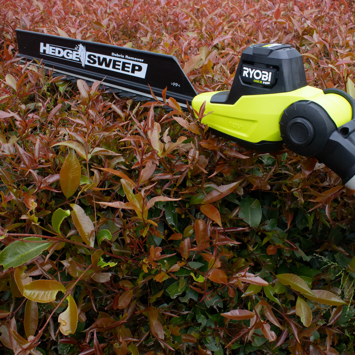 Ryobi 18V ONE+ HP Brushless EZ Reach Pole Hedge Trimmer Attachment