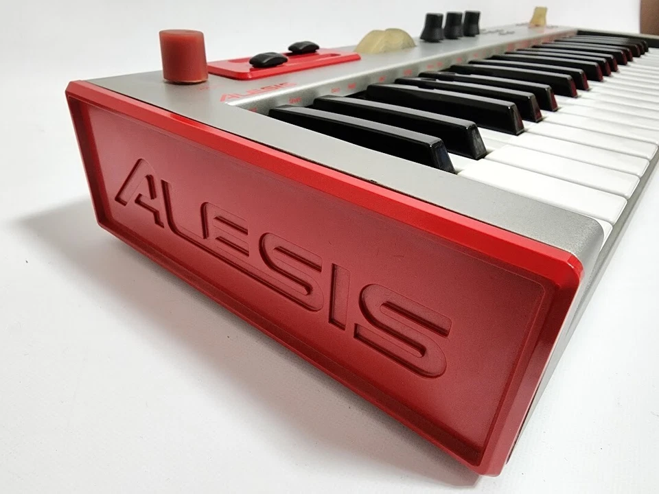 Alesis Micron Anolog Modeling Keyboard Synthesizer - Bild 4 von 4