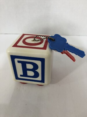 VTG 1970s KLICKUM KEY ALPHABET BLOCK TALKING PULL TOY BABY TEETHING