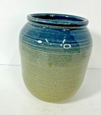 Blue ombre glaze Studio Art Pottery Blue Glazed Vase Crock Vintage Artist SIGNED