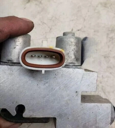 1998-2000 Ford Ranger ABS Anti-Lock Brake Pump Assembly 2 Wheel OEM - Image 2 of 4