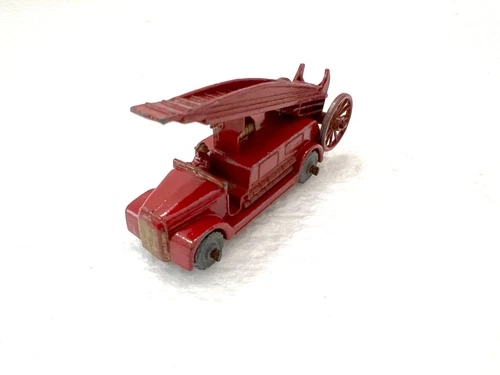 Vintage Matchbox Lesney Moko DENNIS FIRE ESCAPE Truck No. 9 - No Number Version