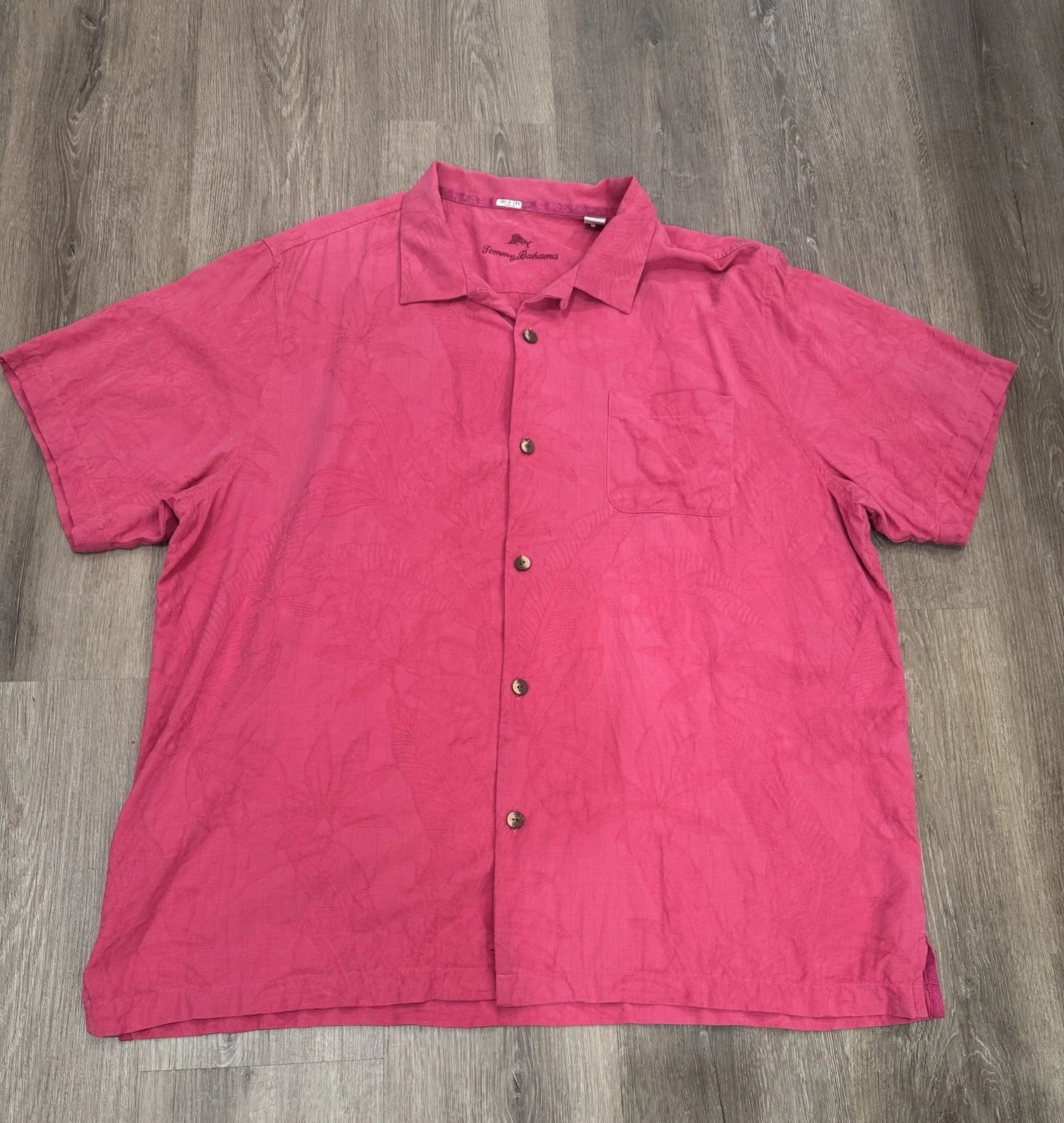 Tommy Bahama Men 100% Silk floral Dark Coral Button Down XXL