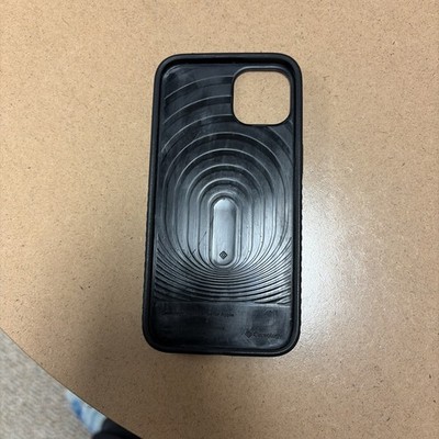 Caseology Vault Series For iPhone 13