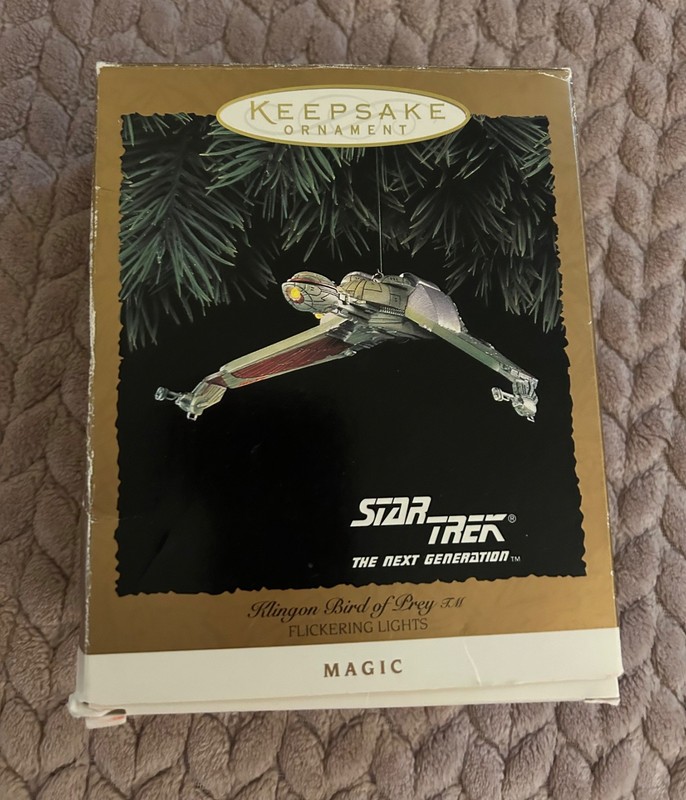HALLMARK Keepsake ORNAMENT Klingon Bird of Prey STAR TREK The Next Generation