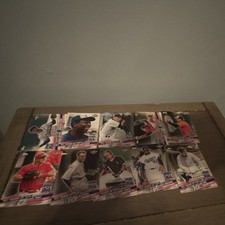 Topps 2001 Topps MLB Baseball Trading Card Lot of 9 - Base Set