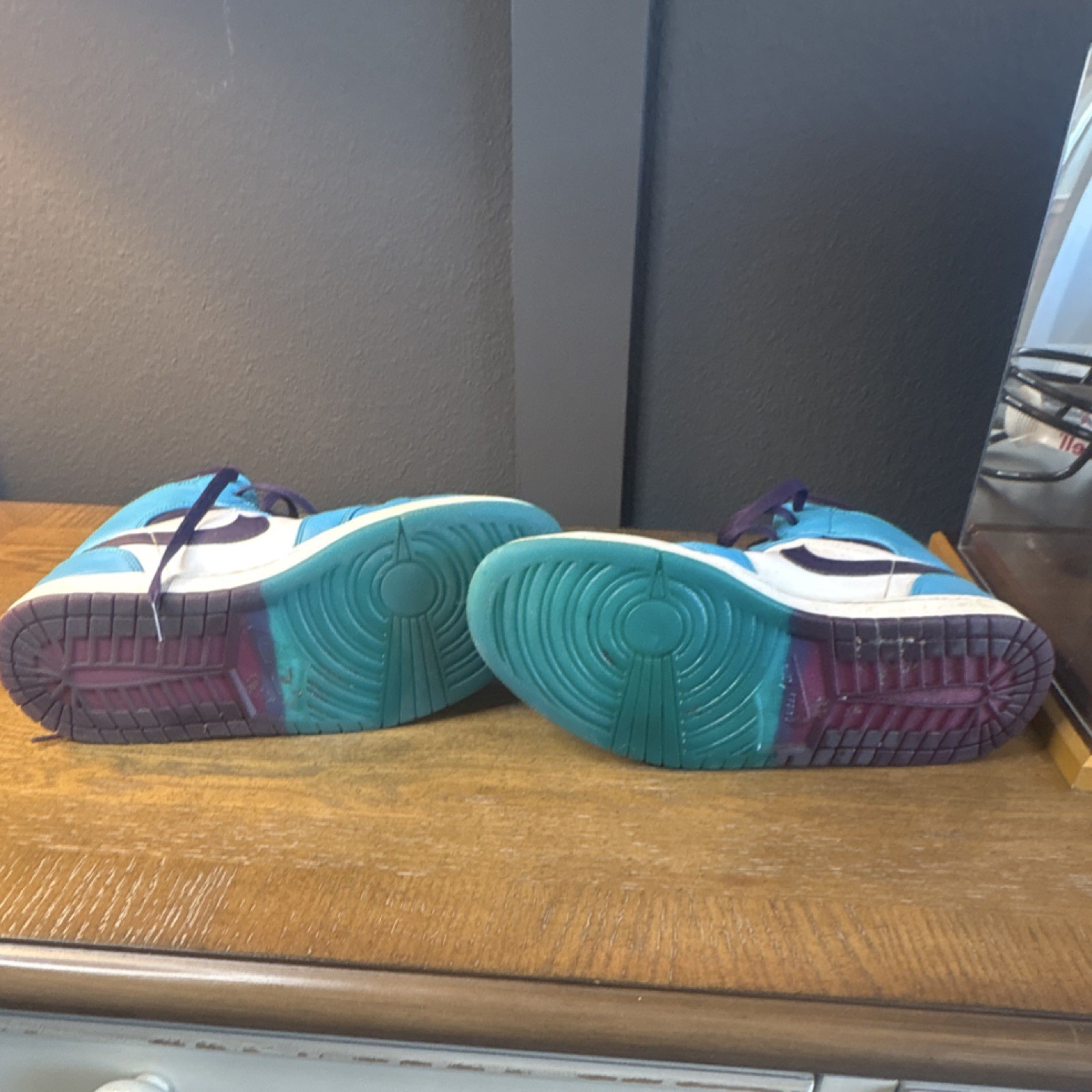 Jordan Air Jordan 1 Mid Hornets Blue White Purple Leather Athletic Sneaker 10.5 thumbnail 10