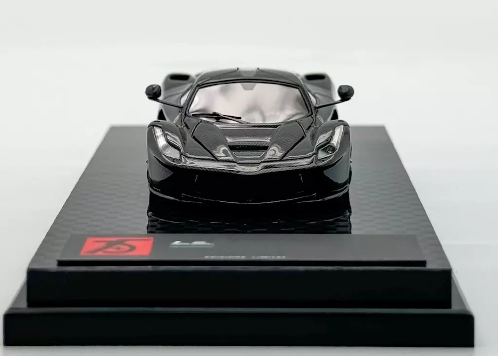 Amazon | 1/64 DMH ラフェラーリ Laferrari メタリックレッド